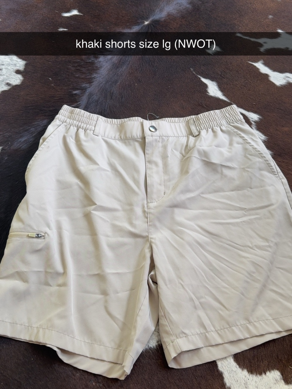 Men's Khaki Elastic-Waist Shorts